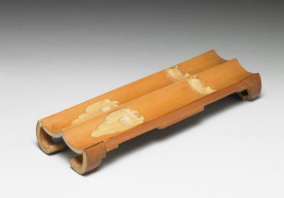 图片[2]-Carved bamboo brush rest with ruyi decoration, Qing dynasty (1644-1911)-China Archive